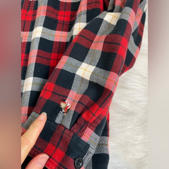 LL bean fleece lined Red and Black Plaid Flannel Shirt small - Picture 11 of 12